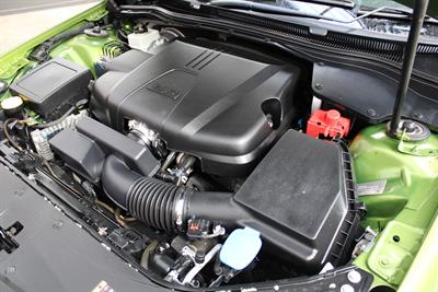 2016 Holden COMMODORE - Thumbnail