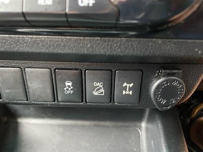 2018 Toyota Hilux - Thumbnail