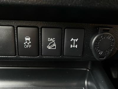 2017 Toyota Hilux - Thumbnail