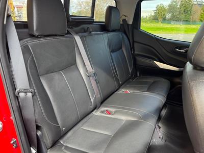 2021 Nissan Navara - Thumbnail