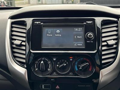2016 Mitsubishi Triton - Thumbnail