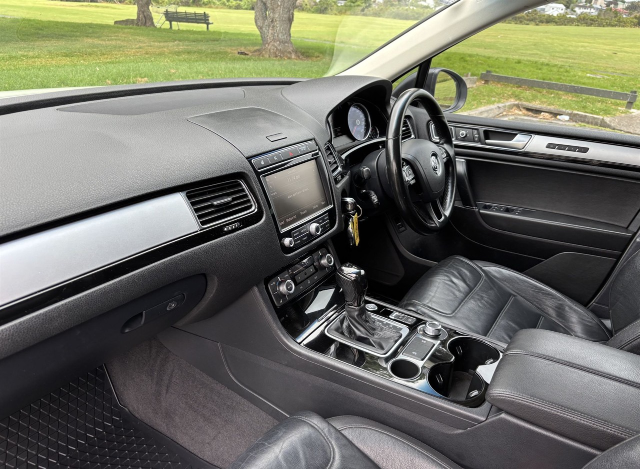 2018 Volkswagen Touareg