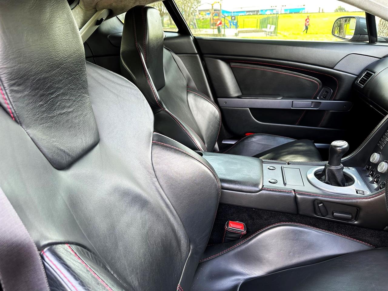 2006 Aston Martin Vantage