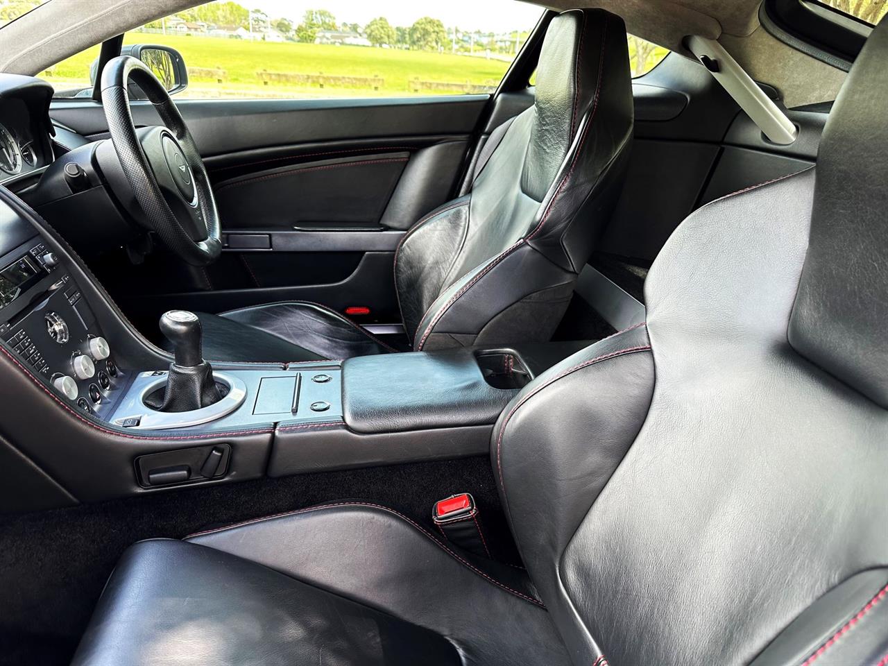2006 Aston Martin Vantage