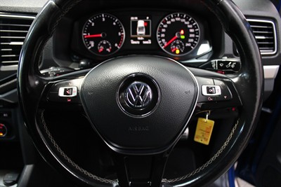 2018 Volkswagen Amarok - Thumbnail