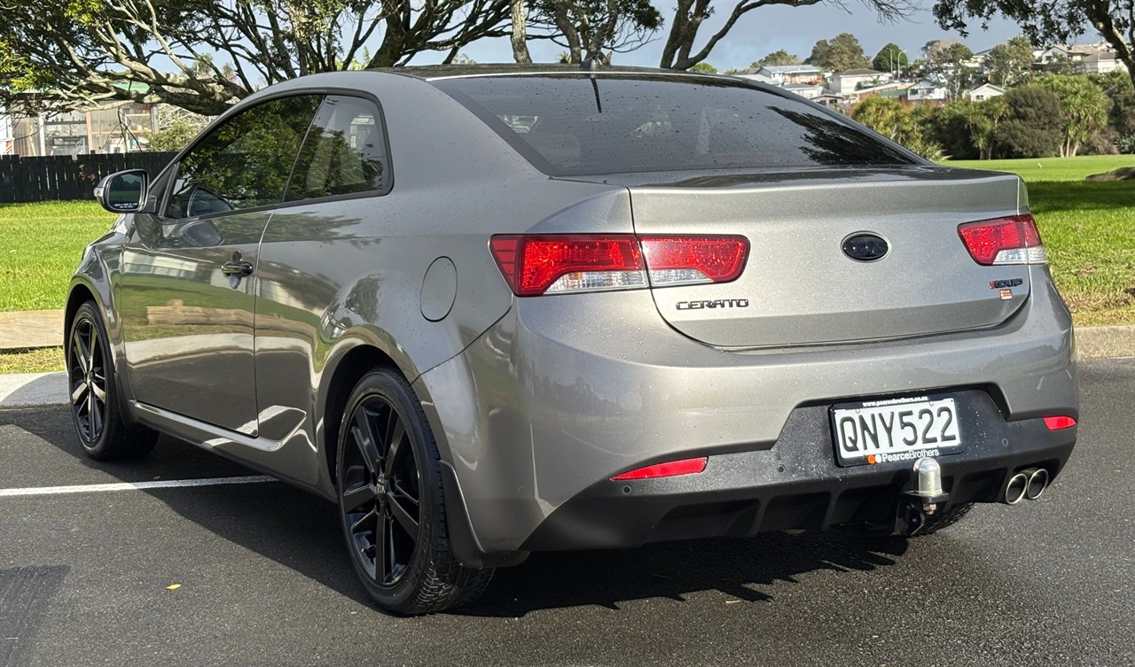 2010 Kia Koup
