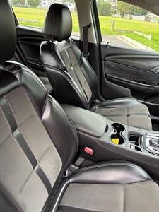 2016 Holden Commodore - Thumbnail
