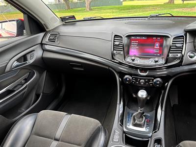 2016 Holden Commodore - Thumbnail
