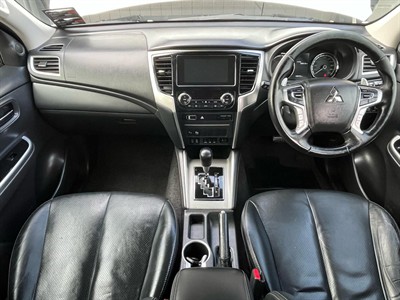 2021 Mitsubishi Triton - Thumbnail