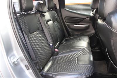 2016 Mitsubishi Triton - Thumbnail
