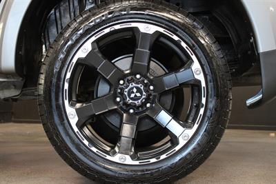 2016 Mitsubishi Triton - Thumbnail