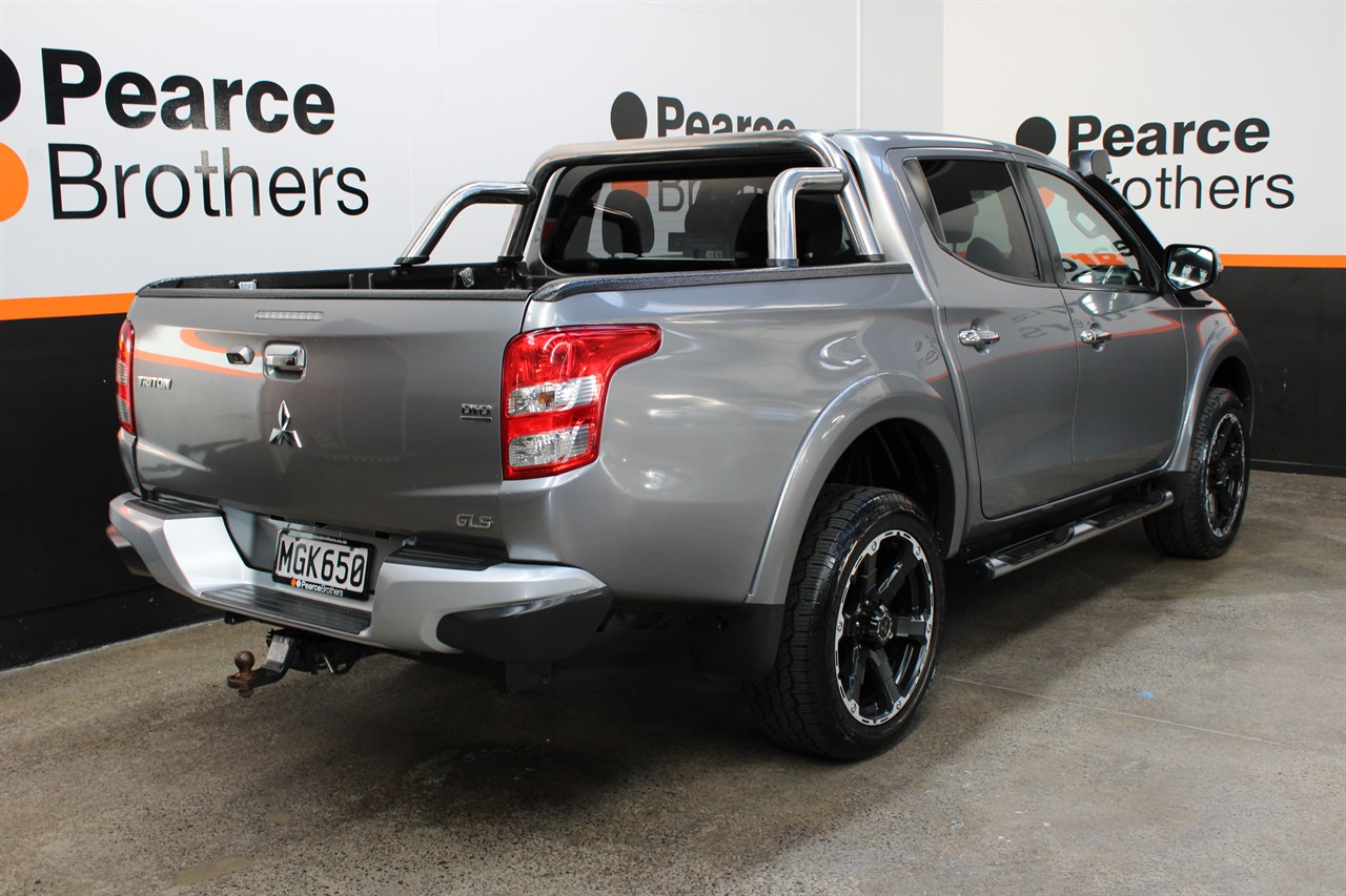 2016 Mitsubishi Triton