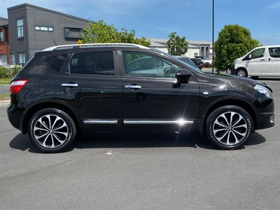 2013 Nissan DUALIS - Thumbnail