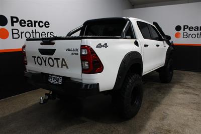 2020 Toyota Hilux - Thumbnail