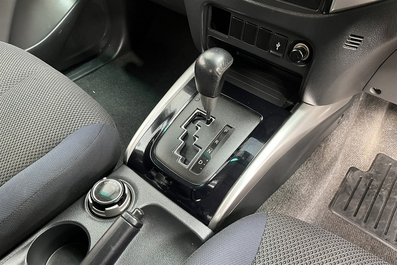 2016 Mitsubishi Triton