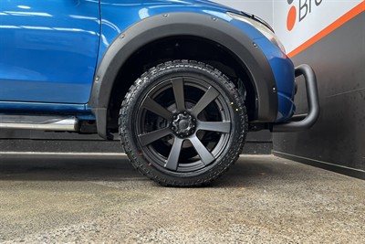 2016 Mitsubishi Triton - Thumbnail