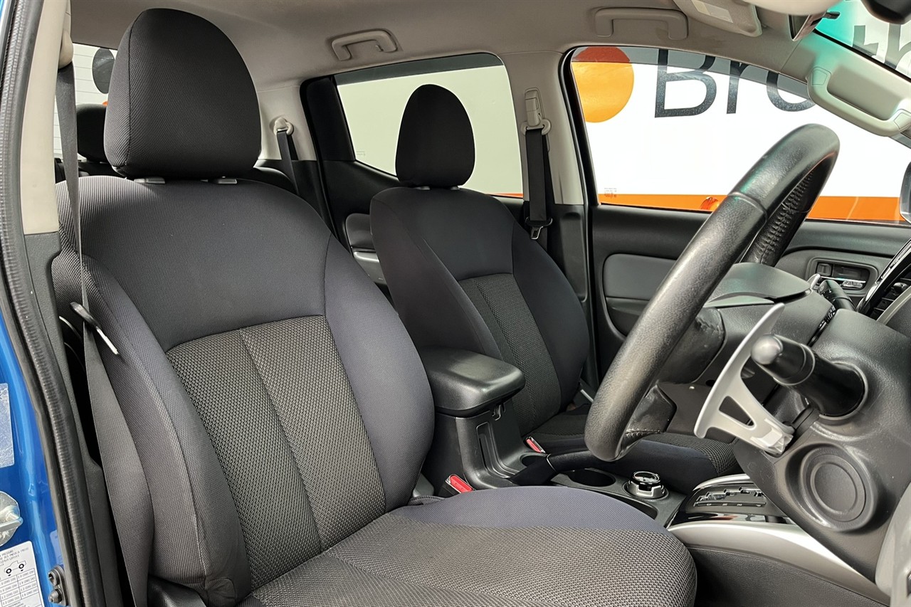 2016 Mitsubishi Triton