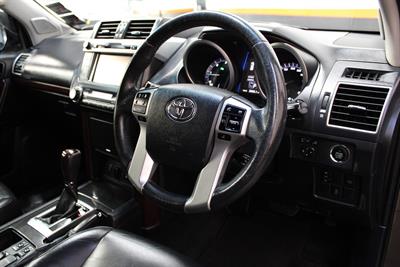 2015 Toyota Landcruiser Prado - Thumbnail
