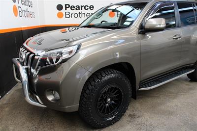 2015 Toyota Landcruiser Prado - Thumbnail