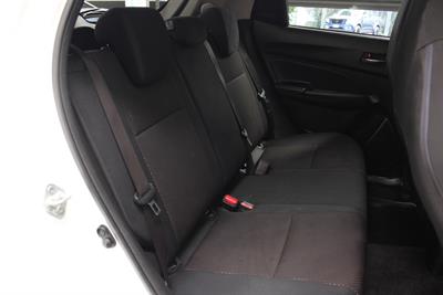 2018 Suzuki Swift - Thumbnail