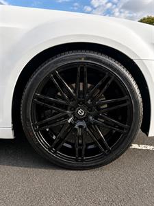 2014 Chrysler 300 - Thumbnail