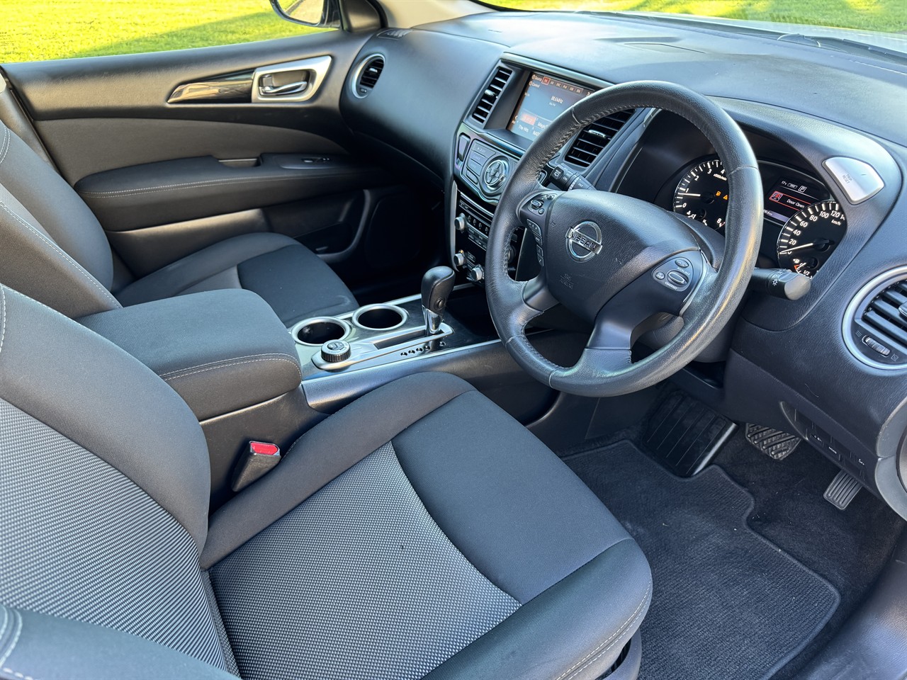 2017 Nissan Pathfinder