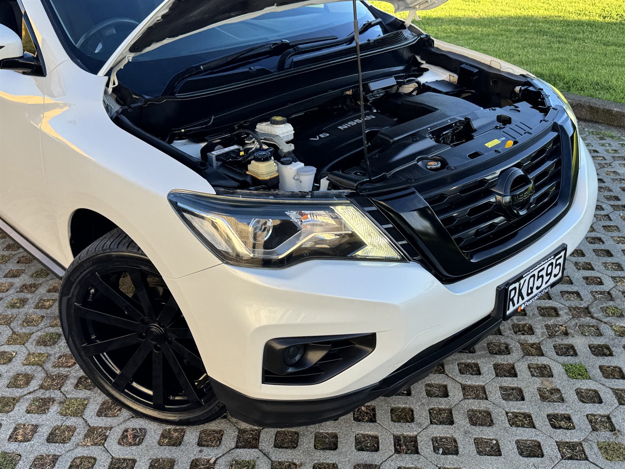 2017 Nissan Pathfinder