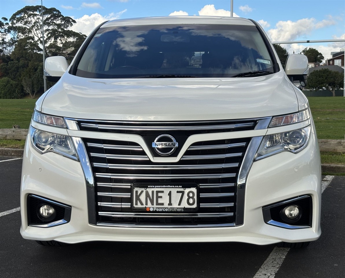 2014 Nissan ELGRAND