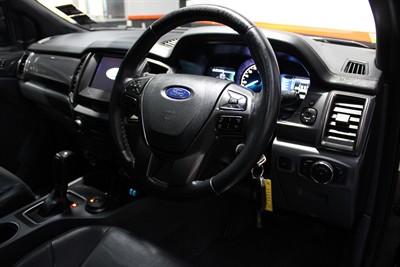 2018 Ford Everest - Thumbnail