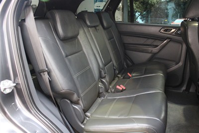 2018 Ford Everest - Thumbnail