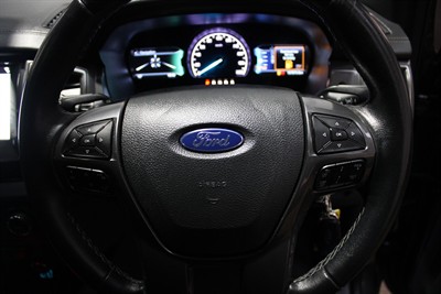 2018 Ford Everest - Thumbnail