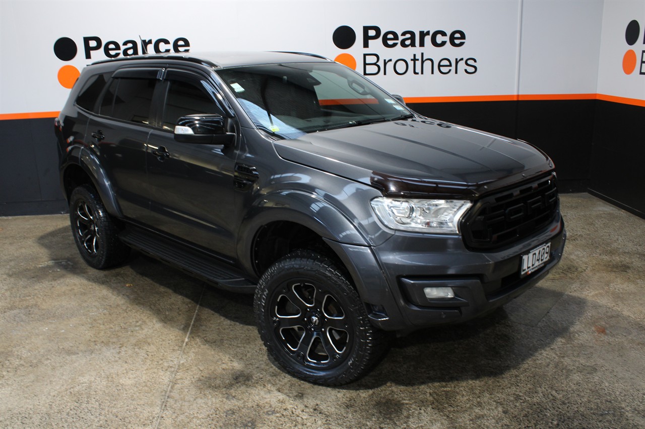 2018 Ford Everest