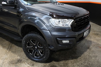 2018 Ford Everest - Thumbnail