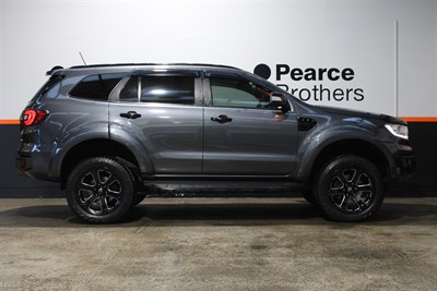 2018 Ford Everest - Thumbnail