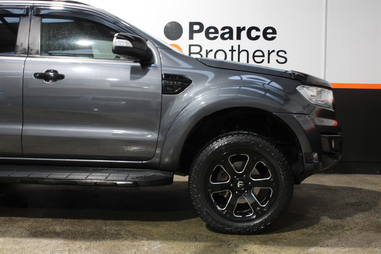 2018 Ford Everest