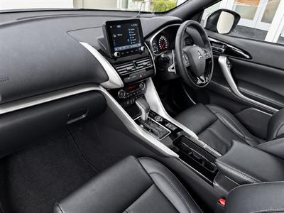 2025 Mitsubishi Eclipse Cross - Thumbnail
