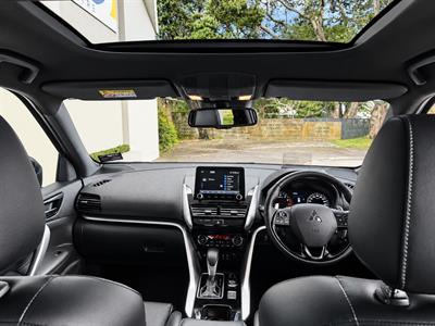 2025 Mitsubishi Eclipse Cross - Thumbnail