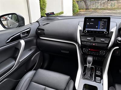 2025 Mitsubishi Eclipse Cross - Thumbnail