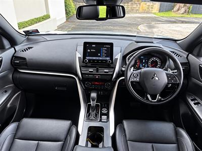 2025 Mitsubishi Eclipse Cross - Thumbnail