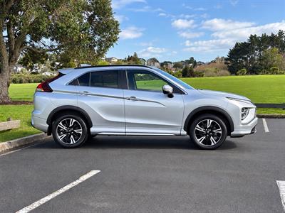 2025 Mitsubishi Eclipse Cross - Thumbnail