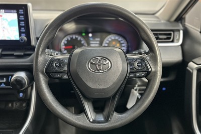 2020 Toyota RAV4 - Thumbnail