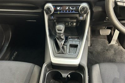 2020 Toyota RAV4 - Thumbnail