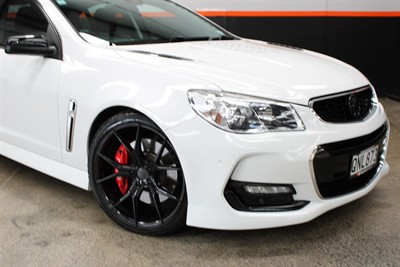 2016 Holden Commodore - Thumbnail