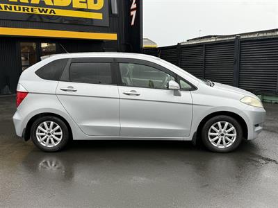 2005 Honda Edix - Thumbnail