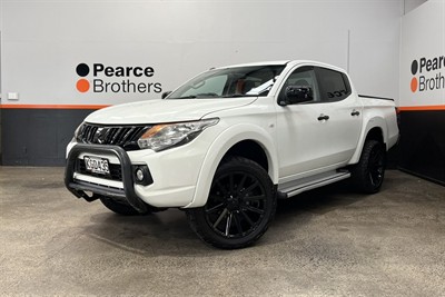 2016 Mitsubishi Triton