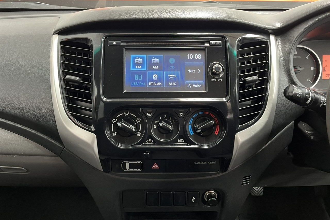 2016 Mitsubishi Triton