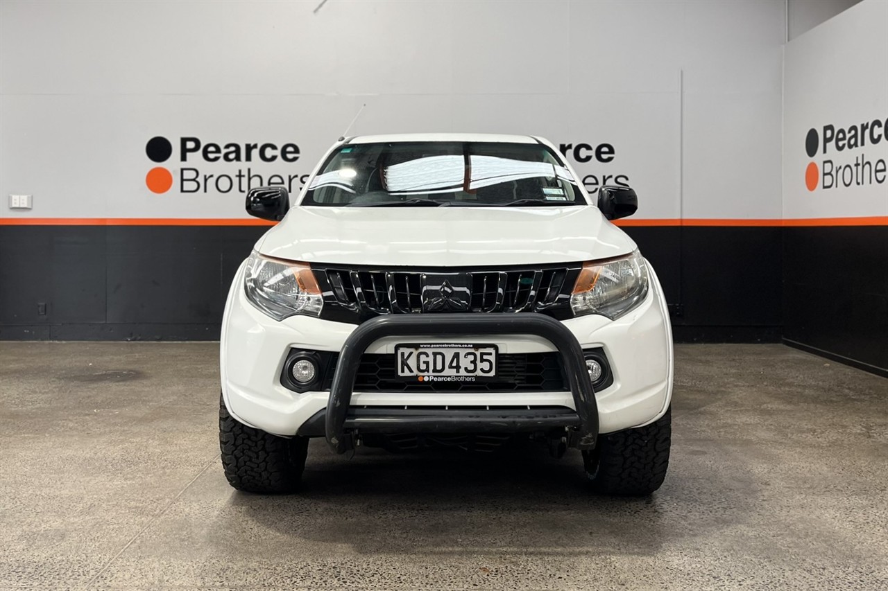 2016 Mitsubishi Triton
