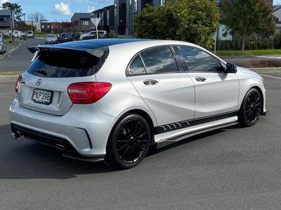 2013 Mercedes-Benz A180 - Thumbnail