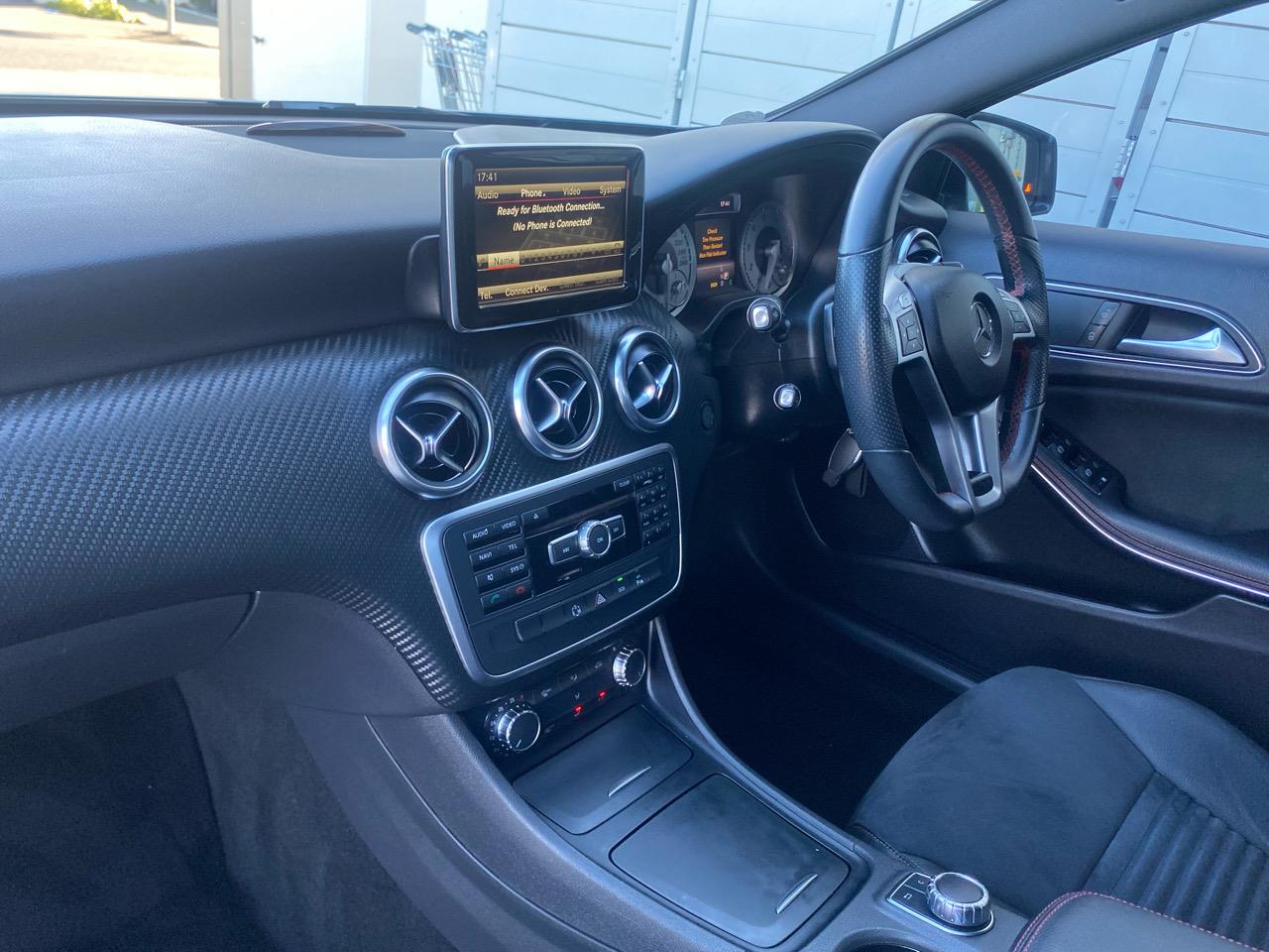 2013 Mercedes-Benz A180