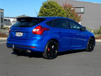 2013 Ford Focus - Thumbnail
